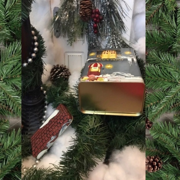 Tin - Village Candy Snack Depot- Canister. - Picture 10 of 10